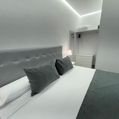 Suara Apartamentos 3 Madri Exterior foto